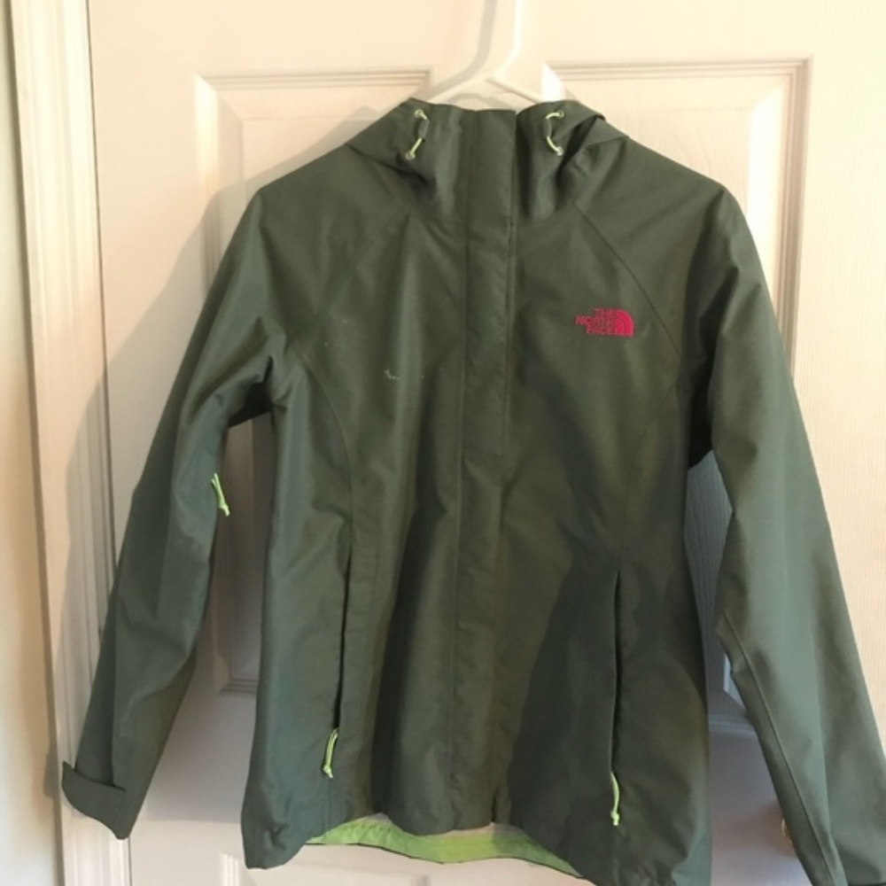 Womens North Face Rain Jacket